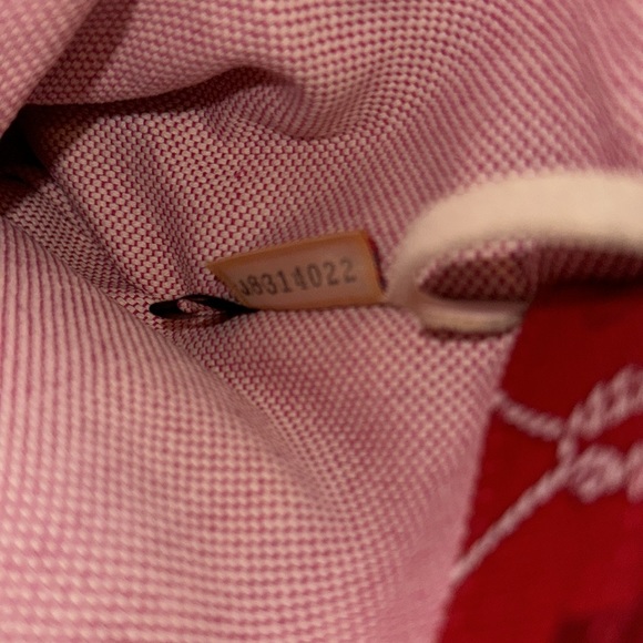 Dooney and Bourke- Double long handle tote - Picture 5 of 7